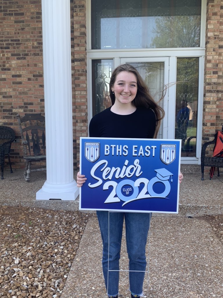 BTHSEastLancers's tweet photo. Had the honor and privilege to deliver signs to the Senior class. Was lucky to get pix with Kentez White, Jenny Morrow and Margo Storment!! #201strong #oncealanceralwaysalancer @BTHS201 @BEaLancer201 @docjdoz https://t.co/8GM3izc5be