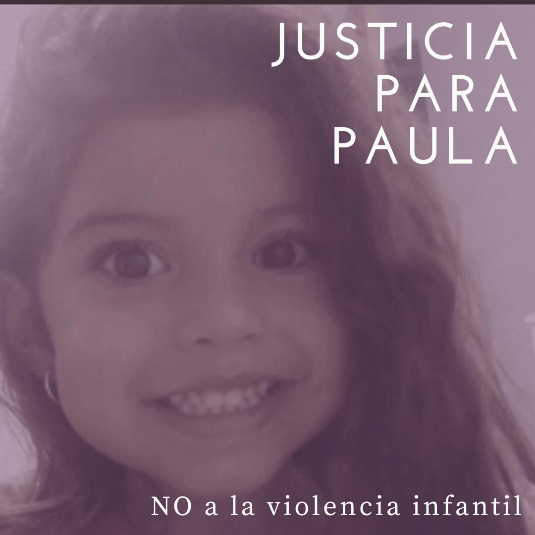 darcy_mj1's tweet photo. @FiscaliaEcuador
Nunca crean en vidas perfectas. A la niña se le veía muy feliz en las fotos que la madre subía a las redes. Sin embargo, la realidad era otra. La mamá y el padrastro la silenciaron eternamente, a golpes. Solo tenía 4 años.
#JusticiaParaPaula https://t.co/PSJqT7sZGK