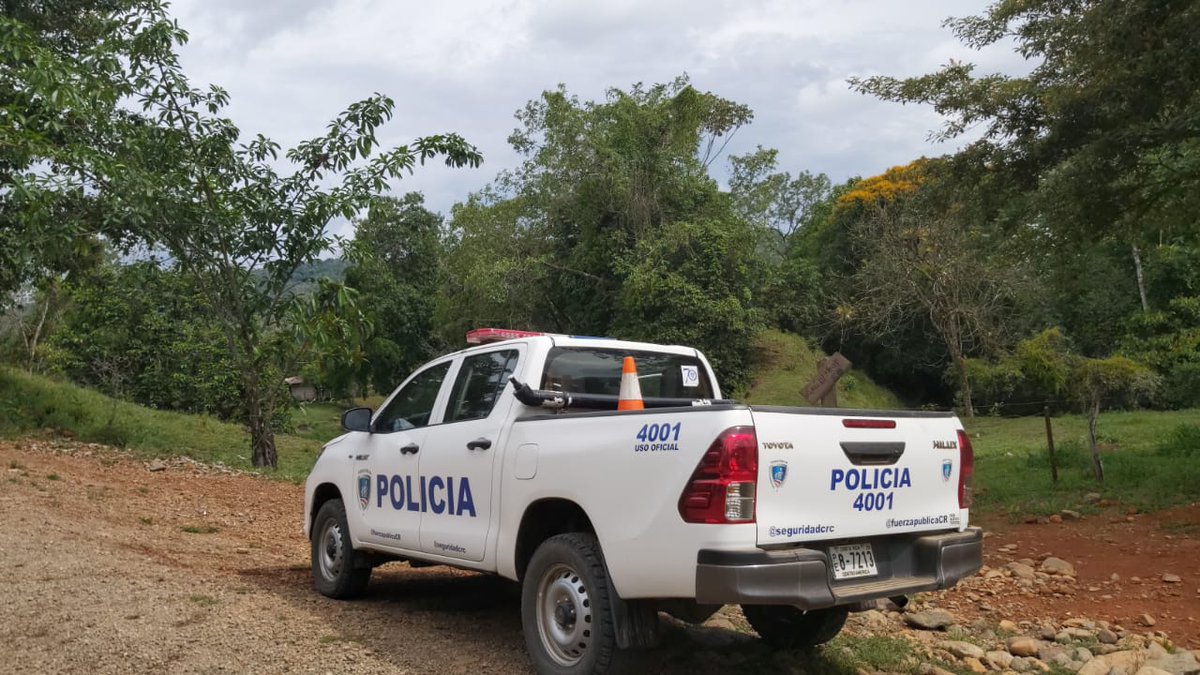 seguridadcrc's tweet photo. #Terraba, Río Azul de #Salitre y Palmira de #Cabagra son las comunidades indígenas en las que realizamos recorridos y cuidamos de sus habitantes. https://t.co/qGoYbEoafF