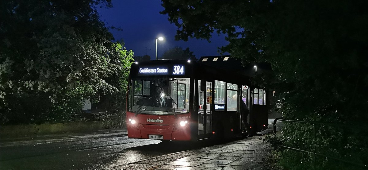 #TheresaVilliers, @BarnetTories and @BarnetLabour have all written condemning @MayorofLondon @TfL for quietly pushing ahead with plans to withdraw the 384 bus from some of our most vulnerable and isolated residents. @SadiqKhan, suspend these plans now, and talk to us