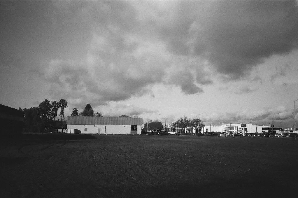Matthewburt_'s tweet photo. That’s it. That’s the photo.
@ILFORDPhoto 
@RFBFilm 
#mattorious #35mm 
#bayareaphotography #drivebyfilm
#burbsonfilm #restorefrombackup #streethoney #boxspeed #thefilmpublic #allformatcollective #film_forever 
#photofilmy #filmphotographic https://t.co/MlYT7bHHwb