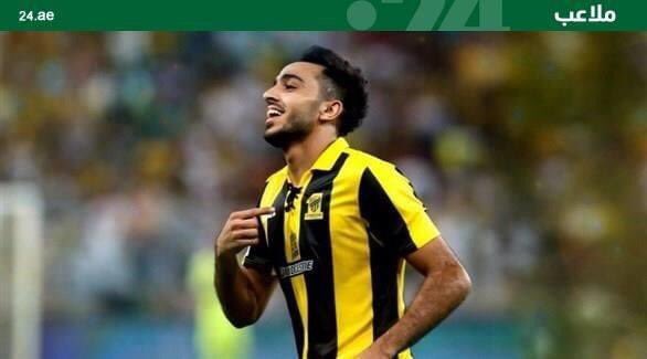 HananAlhadidy's tweet photo. بقالي فترة طويلة مبدخلش ع انستجرام فبقلب فيه امبارح لقيتني عامله فولو لكهربا م أيام ما كان لسه ف الزمالك لغيت الفولو طبعا و قولت أدخل كده أتفرج 😃 بوستات طبعا حب ف الأهلي وبوس ف الشعار قبلها ع طول بوستات حب ف الزمالك وبوس في الشعار وجمهور الزمالك أعظم جمهور ولاعيبة الزمالك اخواتي https://t.co/zV7BH5buDf