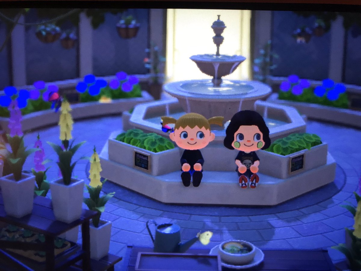 ElPhOliver's tweet photo. date night 🦋 https://t.co/R4UFaP3l54