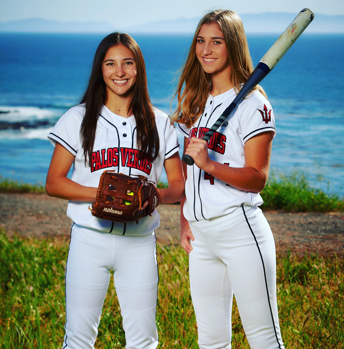 seakingsoftball's tweet photo. It’s Sea King Senior Week 2020!  Celebrating Addison  Kostrencich (CSULB)&amp; Niki Mabry (Bucknell). Excited to See These Sea Kings Play Next Level! ❤️🖤🔱  Miss U Already #D1bound  @PVHS_Seakings @GoSeaKings @addykostt @niki_mabry https://t.co/9Hxvu9Z7KF