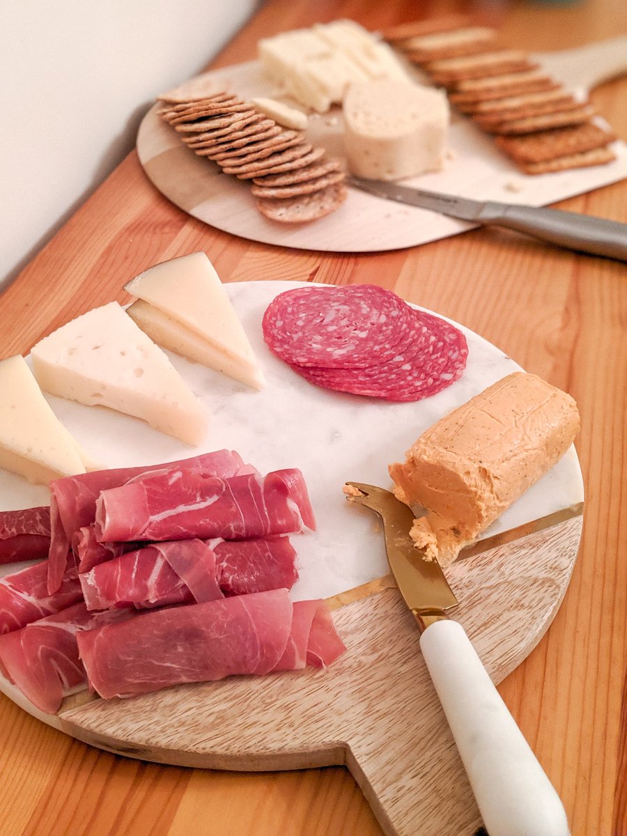 Meg Han Solo On Twitter Charcuterie Boards Are Just Fancy Lunchables Send Tweet