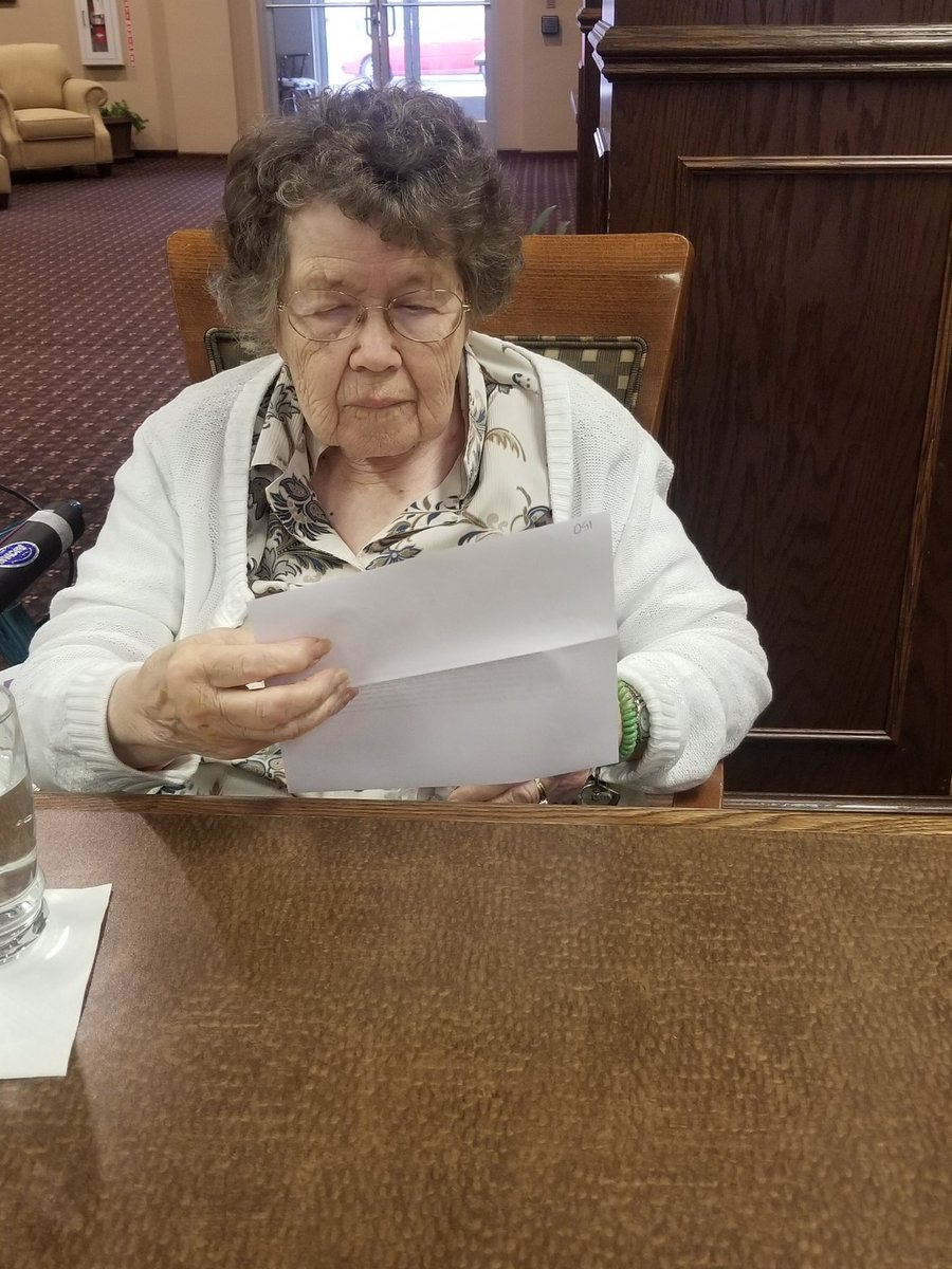 dwtigerfootball's tweet photo. A few pictures of the residents enjoying their letters sent to us by countryside living! #DWUcares #BleedBlue #GoTigers #TigerServe https://t.co/iLhKmXbuTP