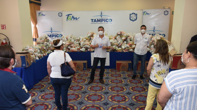 elmercuriotam's tweet photo. #REGION Reacciona Nader con apoyos alimentarios ante virtual quiebra de hoteles en Tampico

#ayuntamientotampico #CORONAVIRUS  #TAMPICO #Tamaulipas #cdvictoria 

 https://t.co/ihN8bh5A9C https://t.co/B1u8O22LeS