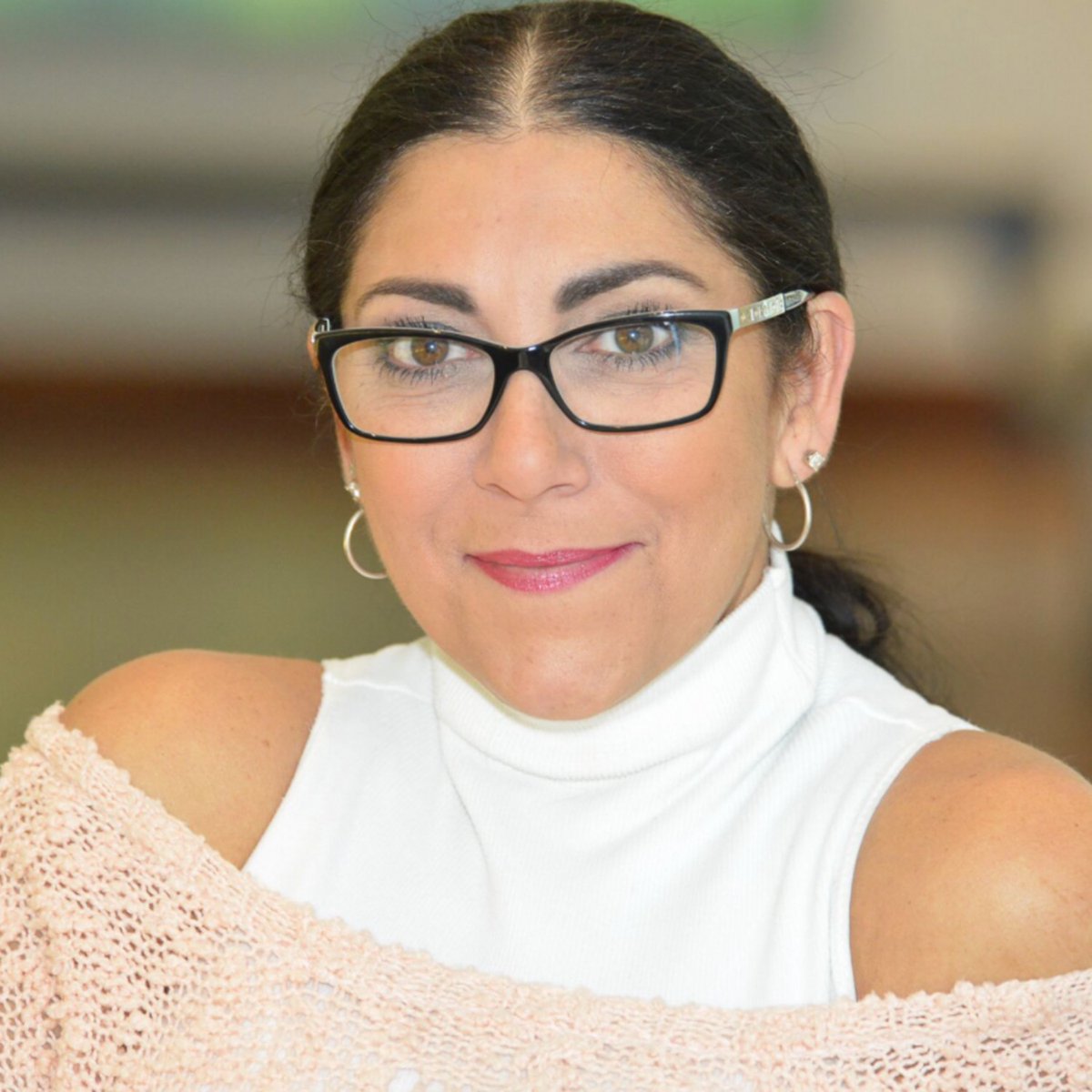 We are so proud of Alto producer <a href="/tonidinnyc/">Toni D'Antonio</a> — Keep on rockin’ it, baby! "I was told early on that I was ‘too Italian’; Look at me: I AM ITALIAN!”
medium.com/authority-maga…