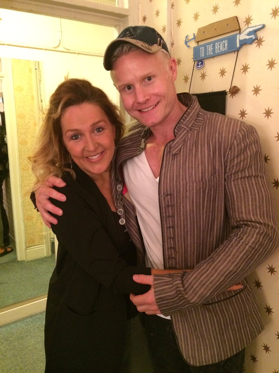 RhydianMusic's tweet photo. @MazzWoman Mazz! Here’s us backstage in some theatre somewhere in the West End. Happier times! #toothachefree xx https://t.co/aZkH1ffpSk