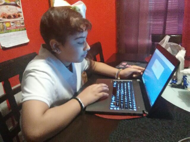 SANCHEZMARIA76's tweet photo. #ChallengeAccepted #athomelearning #DallasISDCheckIn #GPLAStrong @PrincipalRey @HBGonzalezPLA  Here is the senator’s  spirit learning at home. We are strong. https://t.co/8hOPrv98d3