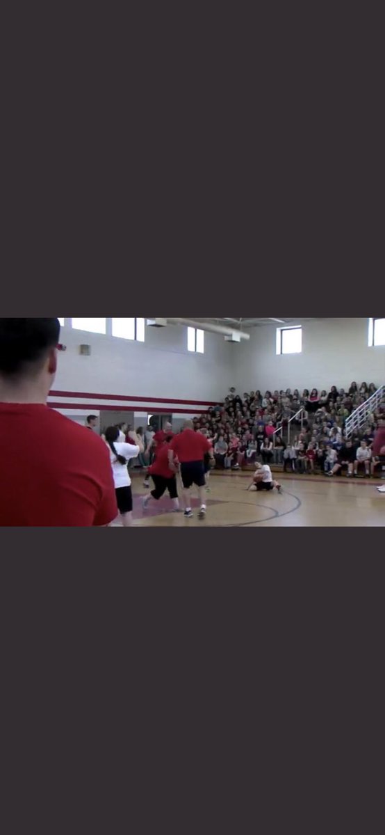 happy birthday middle school boyfriend! i hope your day is amazing. keep treating Nikki right! also, enjoy your girlfriend falling in front of everyone (I will never let her forget it) ! 🎈🖤  <a href="/jaxpags/">Jackson Paglio</a>