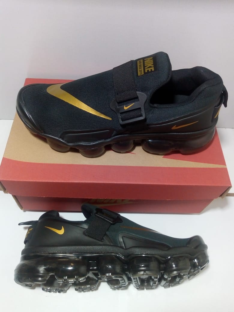Lc_CTN's tweet photo. Tênis MASCULINO VAPOR MAX 

Apenas 300$ ( Primeira linha ) 

SO ENCOMENDAR : CHAT OU WHATSAPP  9 6566-7833  📲 https://t.co/Tp4C0oZ3xe