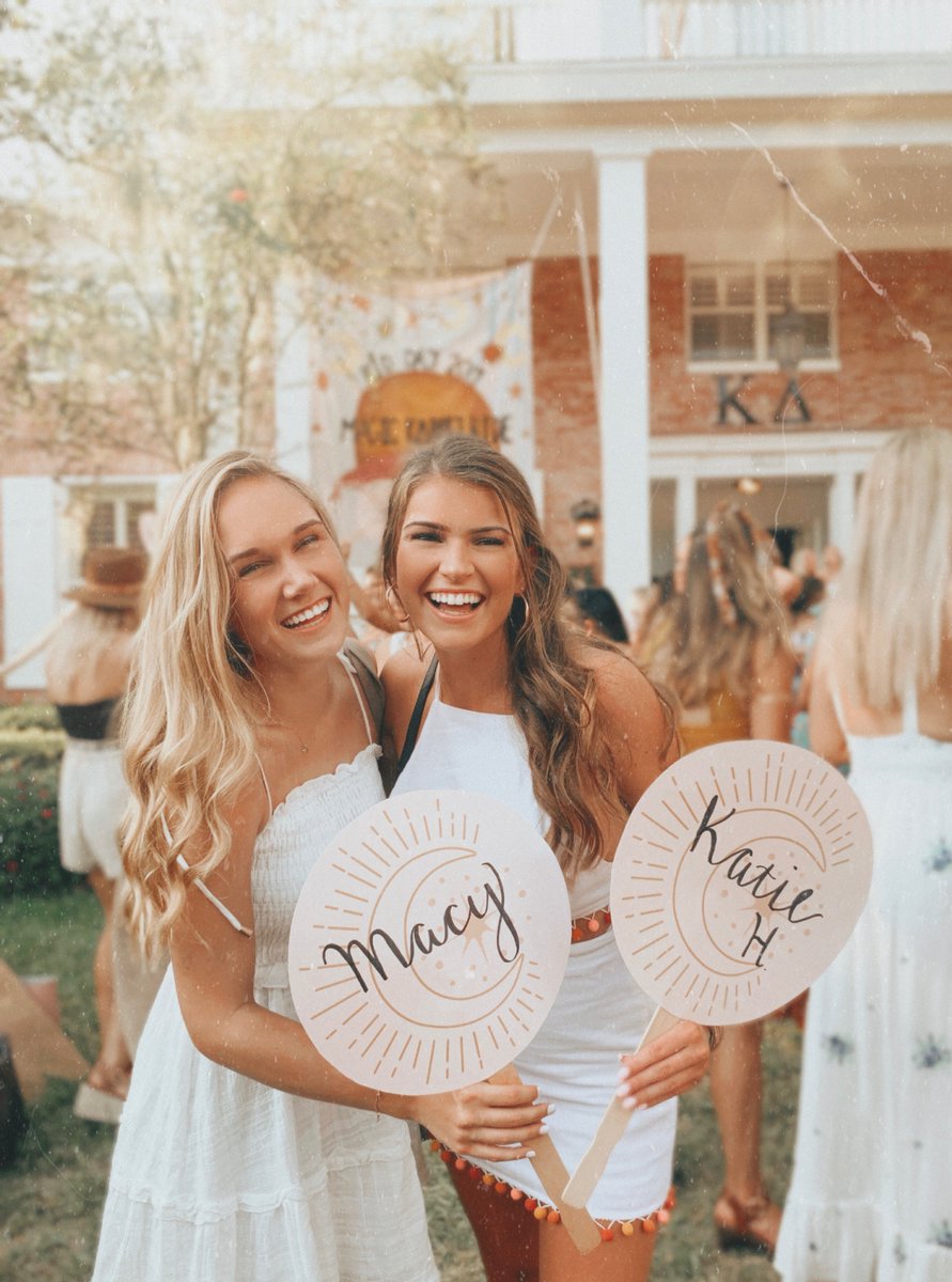 UFKDBetaPi's tweet photo. Registration for recruitment 2020 is now open! Check out https://t.co/Nw3gJxe0Rq to register and find your forever people💌 https://t.co/iwamwQ0NaK