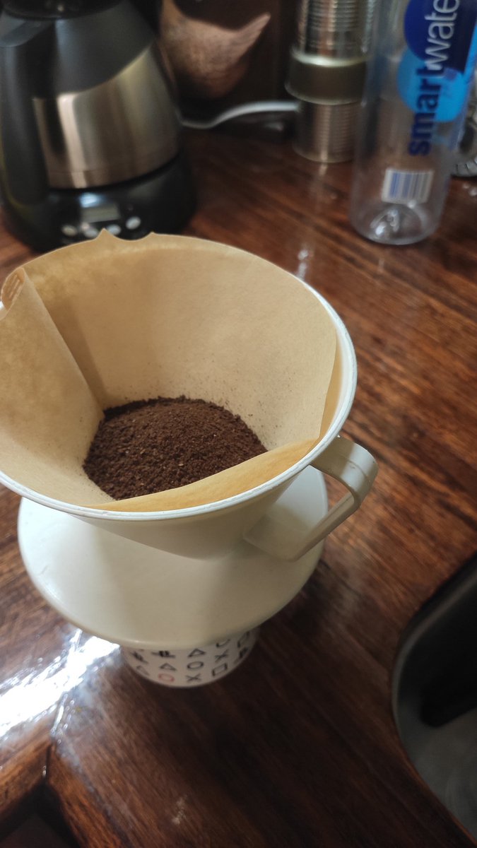 El_Chajaa's tweet image. En cualquier momento abro una cafetería de Tokyo Ghoul.
Los que quieran ser mis socios, al md.