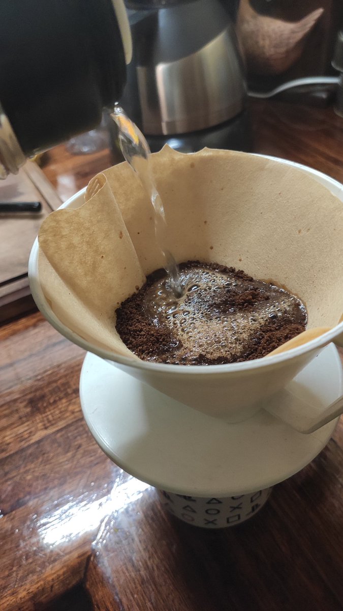 El_Chajaa's tweet image. En cualquier momento abro una cafetería de Tokyo Ghoul.
Los que quieran ser mis socios, al md.