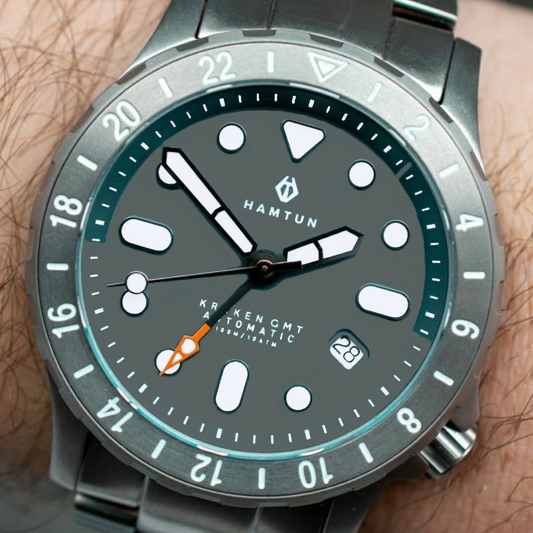 1lhl11's tweet photo. Mockup of additional color for @hamtun Kraken H3 GMT.
Now @kickstarter
#hamtun #hamtunwatches #kickstarter #kickstartercampaign #microbrandwatches #microbrand #microbrandwatch #diverswatches #divewatch #divewatches #watchuseek #watchprosite #monochromewatches https://t.co/6aomdjS3oe
