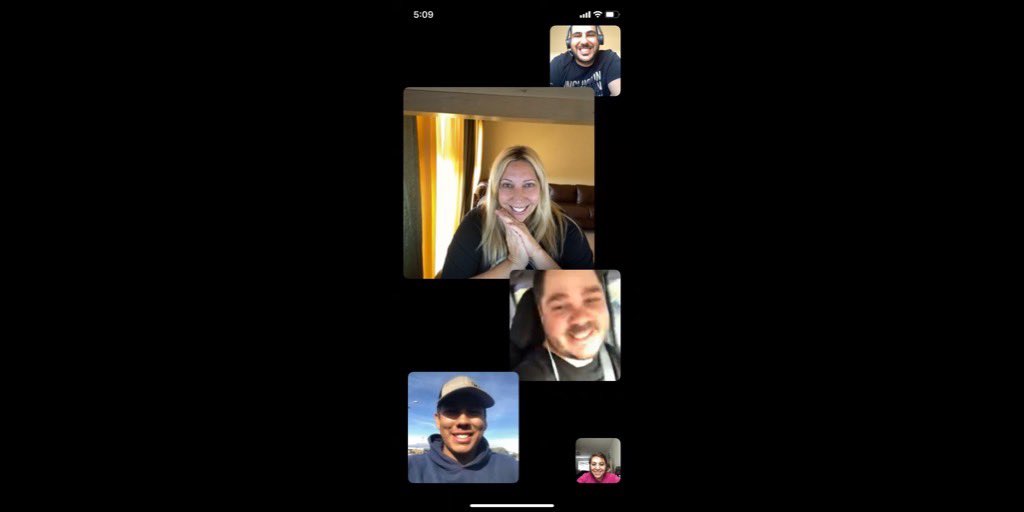 JKalena123's tweet image. That time your Sr Director, Sr Managers &amp;amp; Manager FT’d you on your day off because, Edgar, you’re so flipping amazing with our Customers! ❤️🎉 #mostloved #MagentaPorVida ⁦@jgebing⁩ ⁦@Jbetyou⁩ ⁦@rulesshmules⁩ ⁦@Veromv79⁩