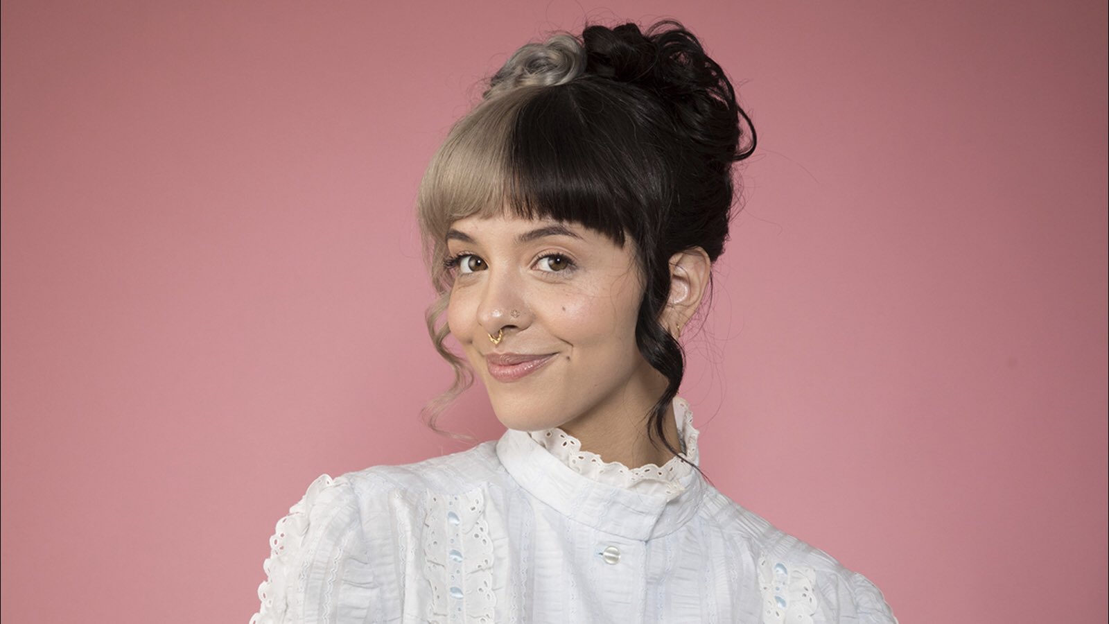 Happy 25th birthday to melanie martinez. the queen of aesthetic. 