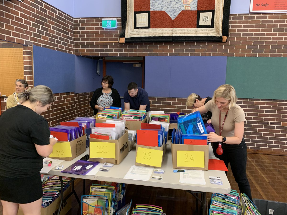 AuburnWestPS's tweet image. Great to see some of our students as they come to school to collect their Learning Packs from the hall. Our teachers are ready to assist with any questions about online or offline work. Please visit the school this week to collect the learning packs for your class. @johngkennedy2