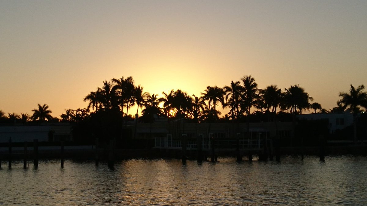 West Palm Beach is much more than just palm trees and beaches. It's home to spectacular waterfronts and scenic neighborhoods.

#WestPalmBeach #Seawolf #SeawolfExpeditionYacht #YachtDestinations