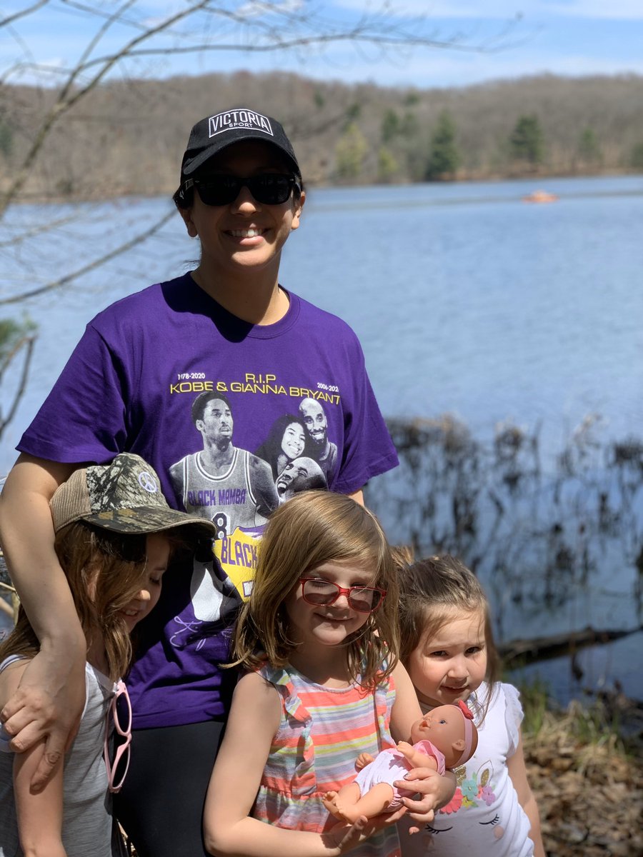drnickdamico's tweet photo. Just what we need this afternoon... our PE class went for a hike at Hall Lake! #DadOutLoud #EssentialContent https://t.co/Ws8DUaTxcc