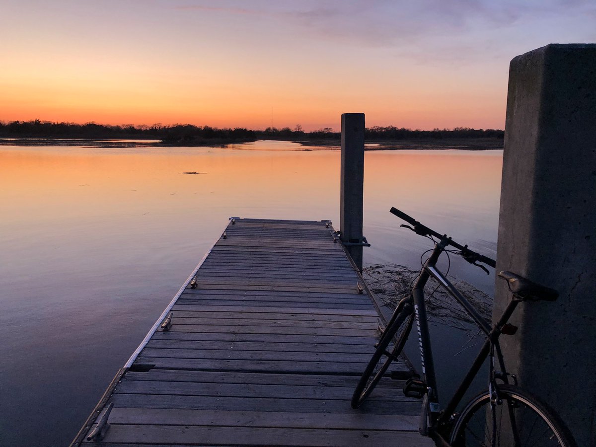 originalAPB's tweet image. A silver lining to Covid-19 is the elimination of pedestrians &amp;amp; vehicles from roadways.  Getting around the beautiful city by bike, really soaking in the sights - awesome.  Doing so with less risk for getting hit by a car or colliding with an unobservant tourist = #priceless