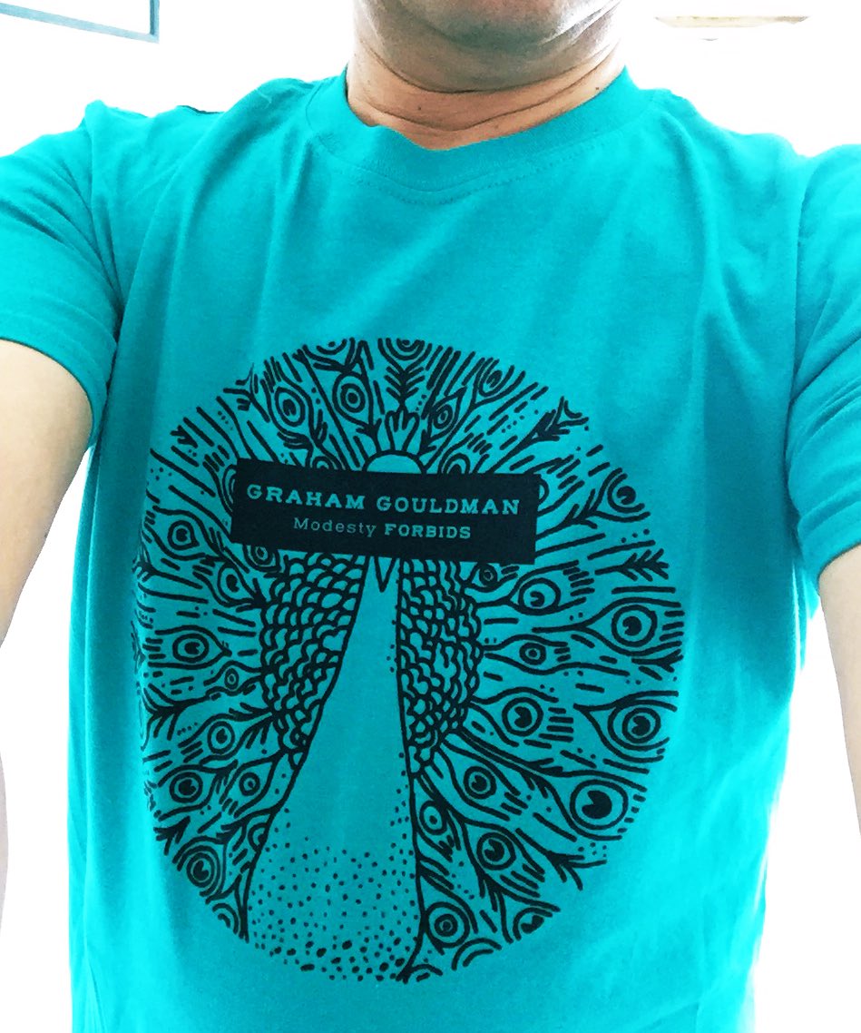 BJ1134's tweet photo. グラハムさんのTシャツ着てみた^_^
#grahamgouldman
#ModestyFORBIDS https://t.co/OIqRyaydJ4
