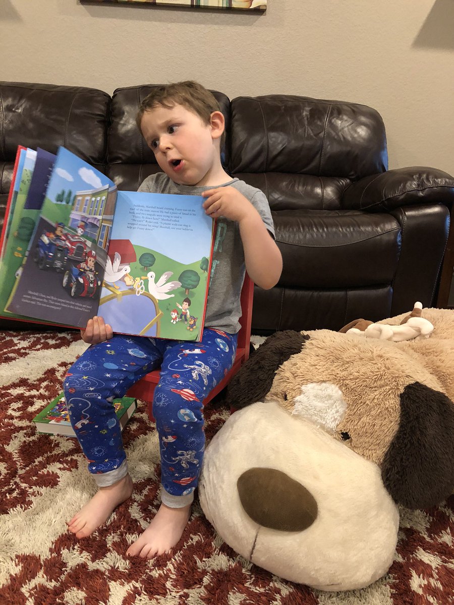 After listening to Dr. Goddard read for National Story day, the kids wanted to be just like him! Bedtime storytime....
@drmike_goddard <a href="/Hart_Elementary/">Hart Elementary</a> <a href="/lovejoyisd1/">Lovejoy ISD</a> #OneHeartOneLovejoy