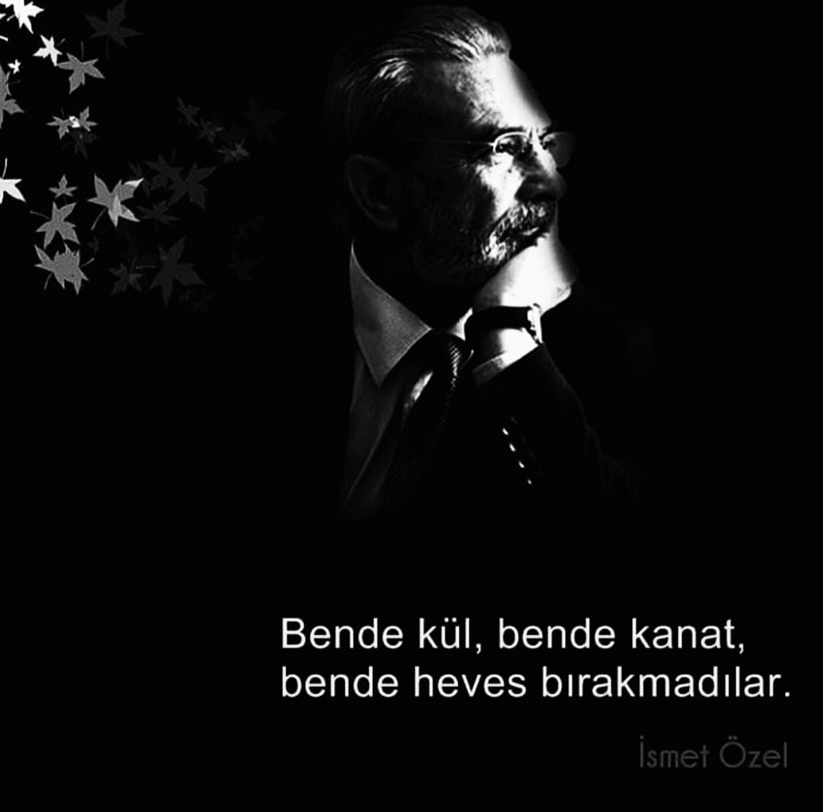 Sadece senin değil kalbi güzel insanların da...
#ismetözel #şiir #edebiyat