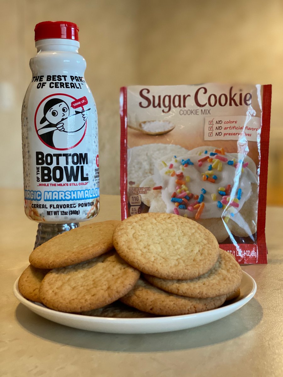 BOTBMILK's tweet photo. Believe in the magic of cookies...Magic Marshmallow cookies! There is nothing better than fresh baked cookies at home.
BOTB Magic Marshmallow sugar cookies....😍
Another unbelievable creation from the Bottom of the Bowl Nation!
"For the Love of Cereal" https://t.co/rOaUv4xMps