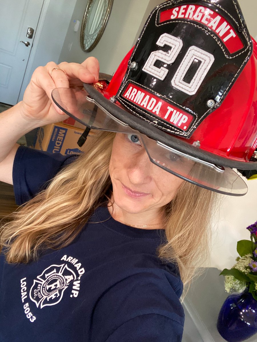 MrsCsAllStars's tweet photo. It’s pretty cool to have grown up with a superhero in your house. #thanksdad #NationalSuperheroDay #firefighter #EverydayHeroes #allthetimeawesome #CCPSFamily @MDE_Stars @collierschools https://t.co/J96XHyjcOw