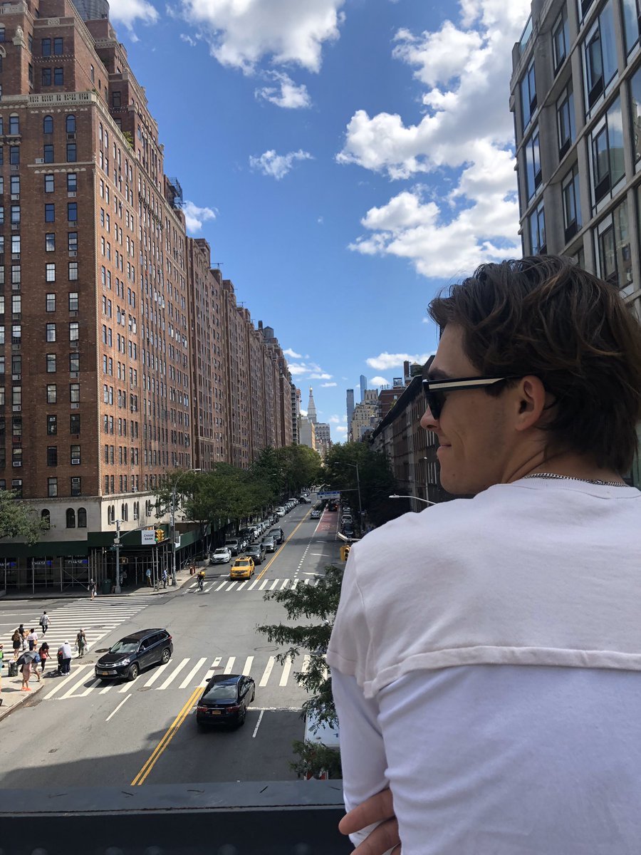 I accept <a href="/BronLC8/">bronson</a> #BrothersforBrothers I nominate <a href="/colby_sissons/">Colby Sissons</a> <a href="/Chorney64/">Carter Chorney</a> <a href="/parmz88/">AP39</a> <a href="/ChanceThomas13/">Chance Thomas</a> <a href="/RyanMckinnon97/">Ryan McKinnon</a> @danglindykstra