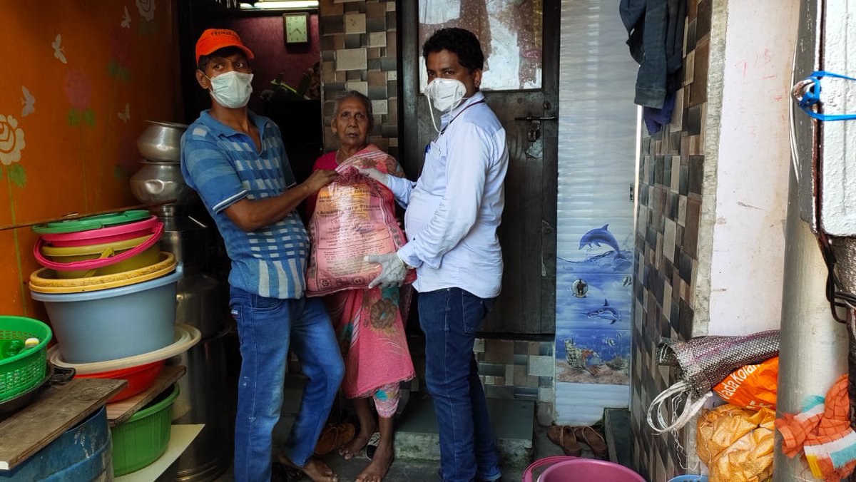 Vrutti_Catalyst's tweet photo. #COVIDActionCollab Vrutti is working with women fishvendors in Mumbai in partnership with DMS a trade union of fishvendors.Most needy 3000fishvendor families, provided dryrations support.We thank #WiproFoundation fortheir support. #Covid19India #FishMarc @Impact_Speaks @SwastiHC https://t.co/kY9vEl00b8