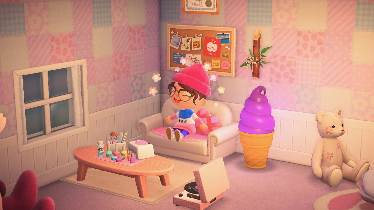 maewahh's tweet photo. My room is kinda cute  #AnimalCrossing #ACNH #NintendoSwitch https://t.co/8ubf1dpzU6