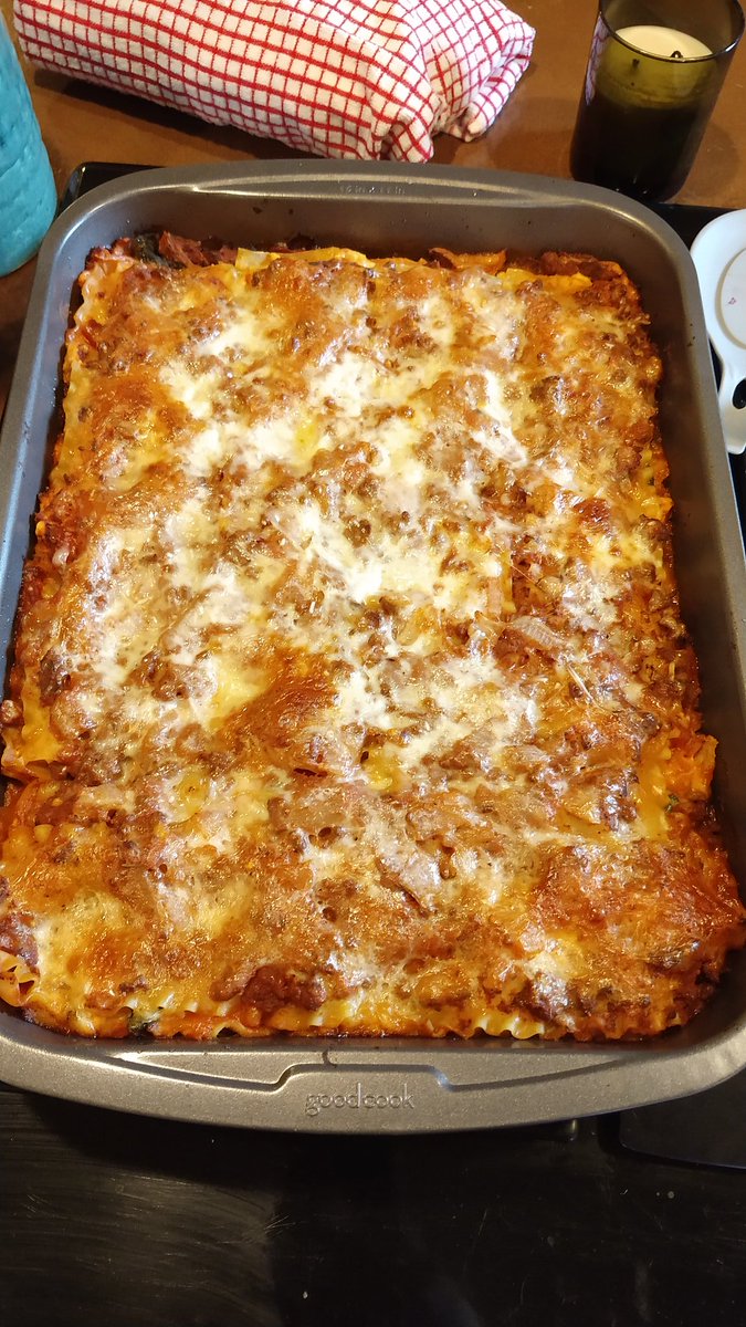 Rebecca Fahringer tweet media