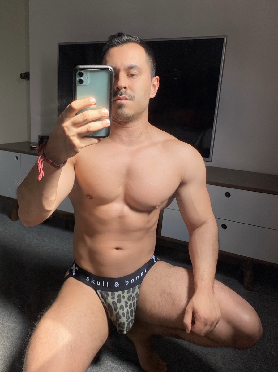 rodopodprivate's tweet photo. Llegó tu Tarzan https://t.co/1Yg3mA0sT4