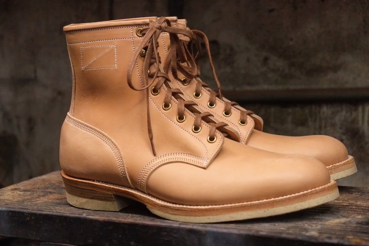 Brian The Bootmaker Role Club Underdogs In Natural Vegtan Shoe Last 100 Rc White Cork Soles And Heels Low Woodsman Raw Natural Edge Finish Roleclubunderdogs Roleclub Laceup Vegtan Handmadeboots T Co Lg8ao906n1
