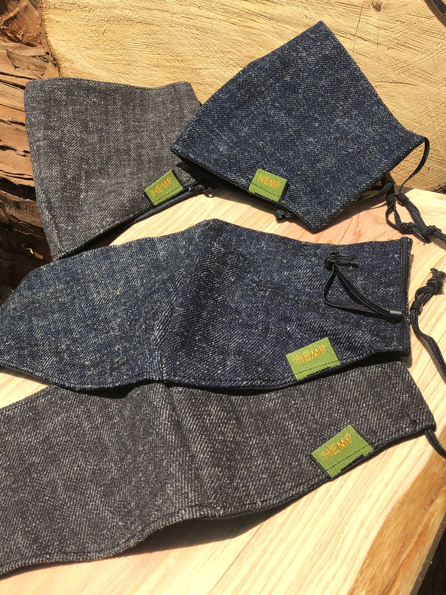 jinjin450's tweet photo. DUB FACTORY 2020 Spring “Hemp Denim Mask”
少量入荷しました!
Color : Black / Blue
Size : M / S
Price : 1.200 yen
#日本製
#Staysafe
#dubfactory
#Hemp https://t.co/TI4qrOzwXl