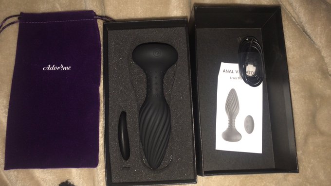 @adorime_love Love it! Thank you so much!🖤 Go check them out guys, they have AMAZING adult toys hehe<a class="tags" target="_blank" title="On Twitter" href="/?out=eyJ0eXAiOiJKV1QiLCJhbGciOiJIUzUxMiJ9.eyJpYXQiOjE3MjQ4NjQ5MjIsImlzcyI6InR3cG9ybnN0YXJzLmNvbSIsIm5iZiI6MTcyNDg2NDkyMiwiZXhwIjoxNzU2NDAwOTIyLCJyZWRpcmVjdF91cmwiOiJodHRwczovL3R3aXR0ZXIuY29tL2Fkb3JpbWVfbG92ZSJ9.x5Ia8nfXeuaU5IbrrrlLRF3PLiQjoFKHFyULmNWUaTmGAHUGfgbK4OSlkTRTSHNysysuaT7hDybPS6uU1oqQlQ">@adorime_love</a><a href="/tag/newprofilepic"class="tags"><span>#newprofilepic</span></a>