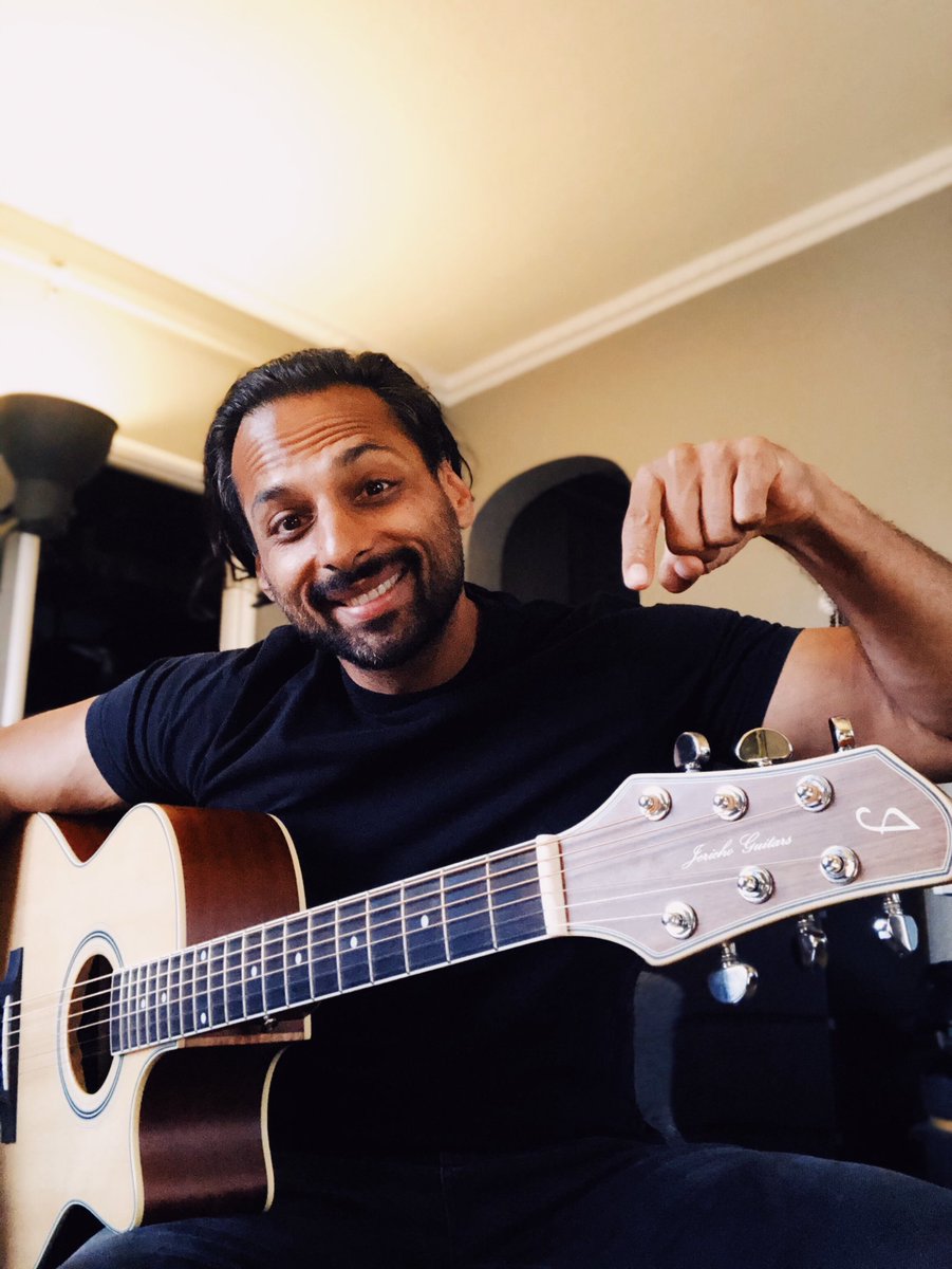 I absolutely love this <a href="/jerichoguitars/">Jericho Guitars</a> acoustic, not only does it sound awesome, it stays in perfect tune while recording🤘🏽🎸💽