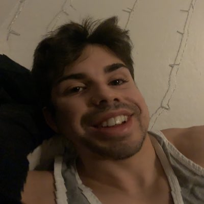 PageKourtnie's tweet photo. #NewProfilePic https://t.co/paJjTYVQ6I