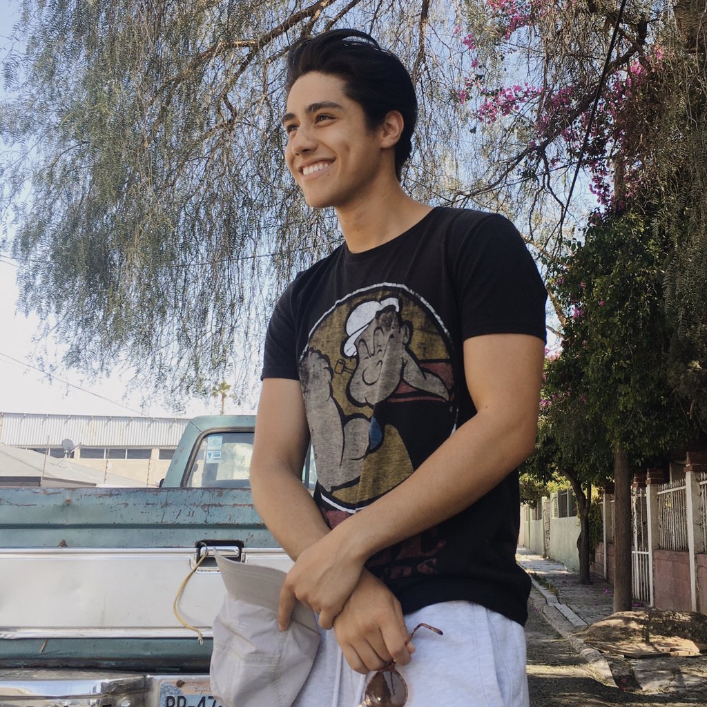 menny_flores's tweet photo. 🌾🌾🔥 https://t.co/d8PnmtvXip