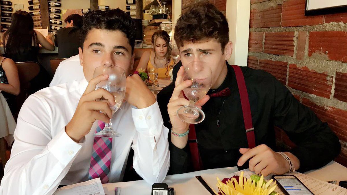 Rory_Nolan22's tweet photo. Happy birthday to my best friend in the world!🎊🎊🎉🎈🎈🎈🎈🎉🎉🎊🎊❤️❤️❤️❤️ I hope your day has been amazing it sucks we can celebrate! Have had so many awesome memories with this kid and many more to come!!!! Love you brother hope it was great!!!!🎉🎊🎈❤️❤️❤️❤️ @marcocarlone1 https://t.co/o43D0LFYuJ