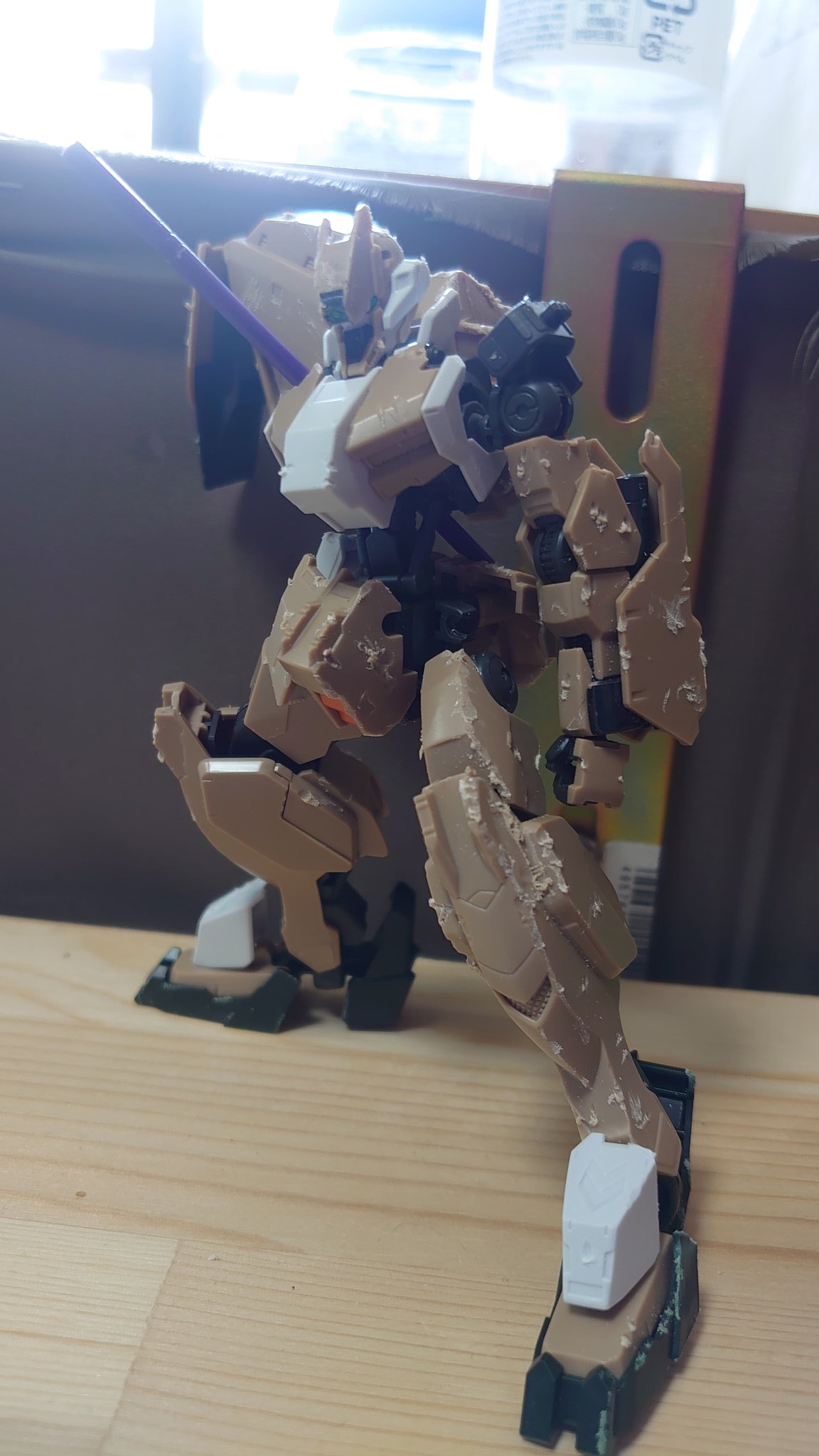 それがアラスカクオリティ 略してaq Twitterissa ガンダムグシオンリベイクフルシティ 最終回仕様作ってますww ダインスレイヴはランナーから切り出し ドリルで胴体に強引に穴を空け そこに突き刺してますw 鉄血 グシオン グシオンリベイクフルシティ 最終回