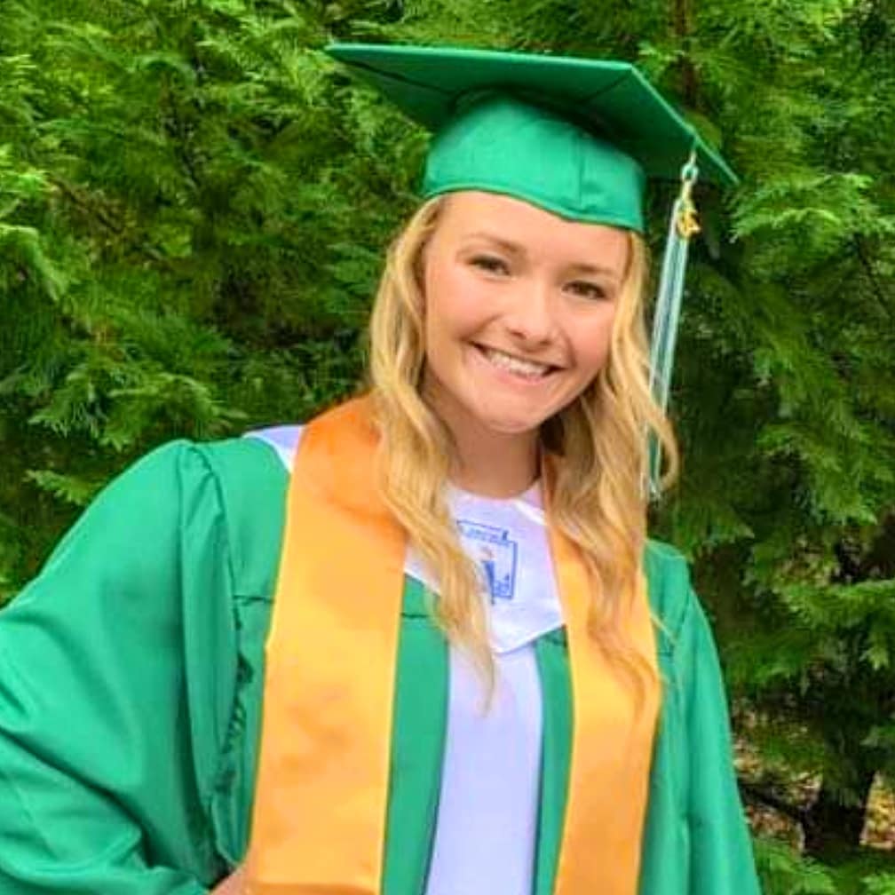 SRuritans's tweet photo. Spotlight on 2020 Sandy Ridge seniors. 

Reid Hawkins- Western Carolina
Majoring in recreational therapy and inclusive education. Also will be playing softball on a scholarship

Hannah Mabe- Western Carolina
Majoring in pediatric neuropsychology with plans on a doctorate https://t.co/stKqjczEnM