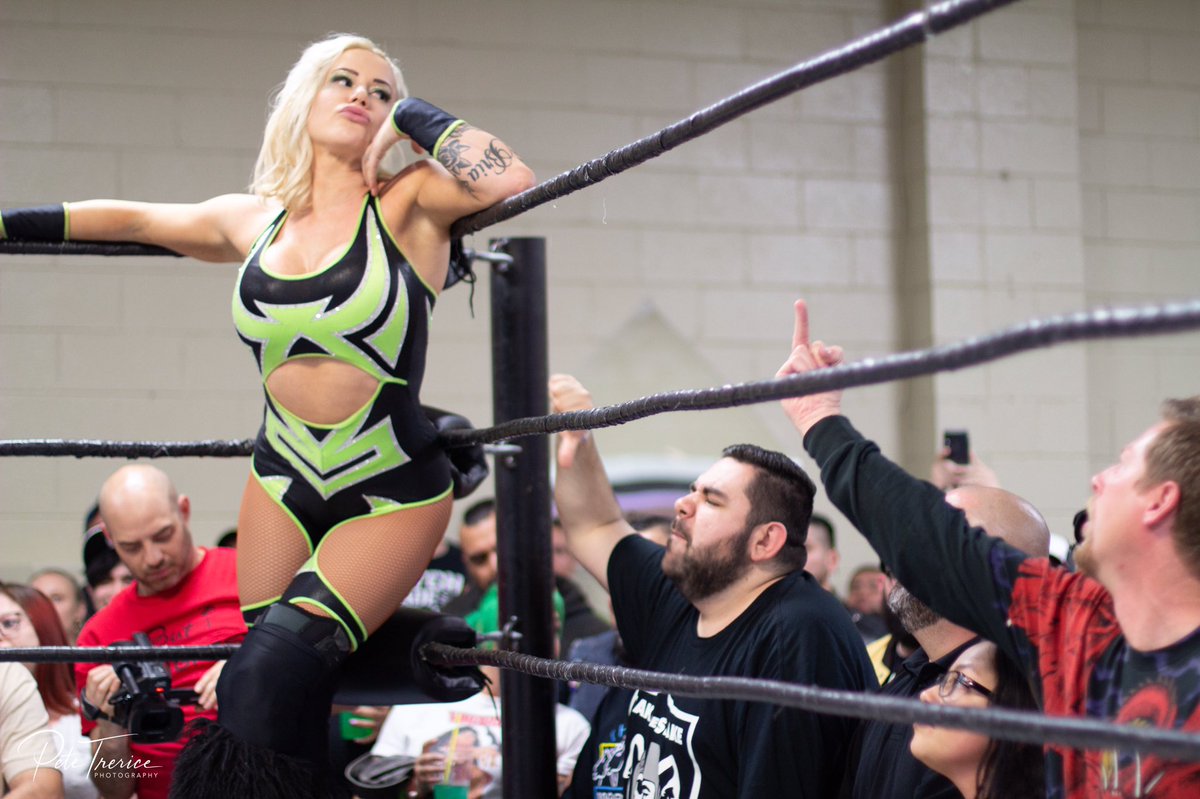 Today’s #picoftheday courtesy of #TheEncyclopetia @PeteTrerice and #PetesPics is of the longest reigning @ImpactWrestling Knockouts champion in history, #WeraLoca... @TheTayaValkyrie!

How anyone could hate Taya, I’ll never know, but some fans find a way.