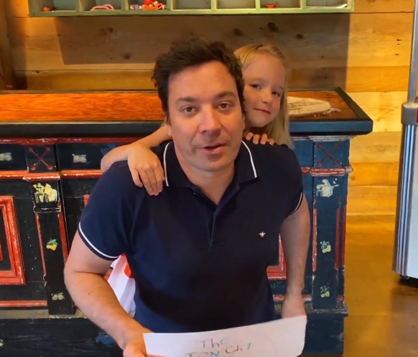 catheb's tweet image. Winnieee 💕💕 #FallonAtHome