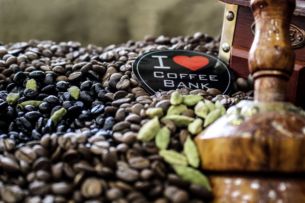 coffeebankme's tweet photo. Avail of #discounts when you go for #GroundCoffee / #CoffeeBeans #subscription offered by #CoffeeBankME #CoffeeShop. All orders are delivered to your doorstep -- and yes, everything is guaranteed #fresh! #UAEonly. โค๏ธโ๏ธ๐ฆ๐ช
โ
https://t.co/CnubHRn3kV
#UAE #Sharjah #Dubai #LoveCoffee https://t.co/1Qlc0SufT9