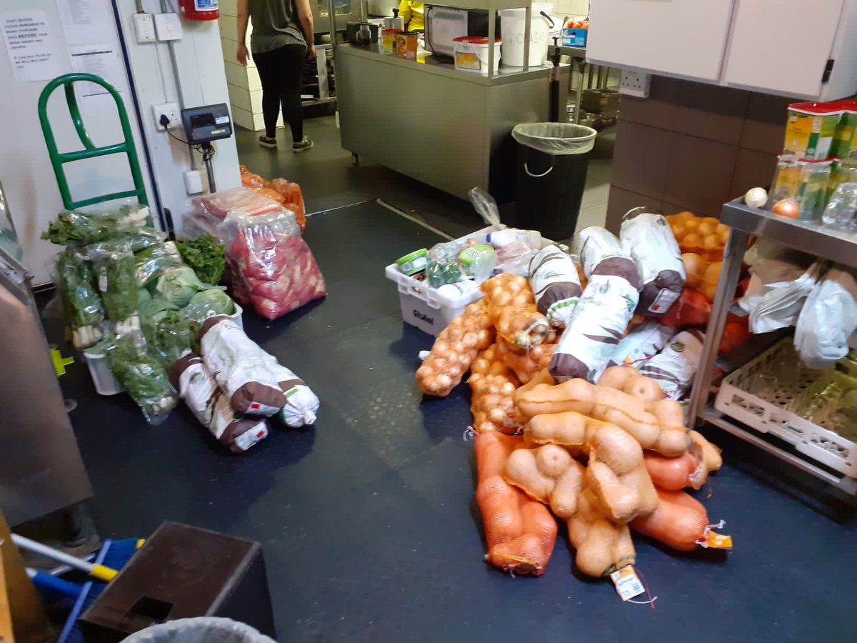beerhouse_TV's tweet photo. Support our team contributing via the #YellowFund (https://t.co/rYfBCIj6MG) 

Help us to keep our soup kitchen going! 

Our team is feeding a min of 250 people per day, with your help we can increase this number! 

#atBEERHOUSE
#strongertogether https://t.co/XPrpPLS7SX