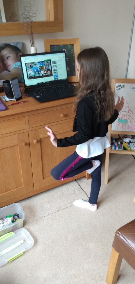 KingsfieldSch's tweet image. Super Squirrels were set the PE challenge yesterday to see who could use their core tummy muscles to hold the tree pose for the longest. Our winner, with an amazing 8 minutes was Jess! Well done! @ChildrenFirstLP